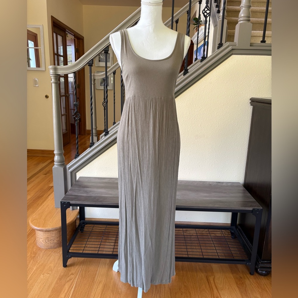 Forever 21 Sage Maxi Dress Size XS